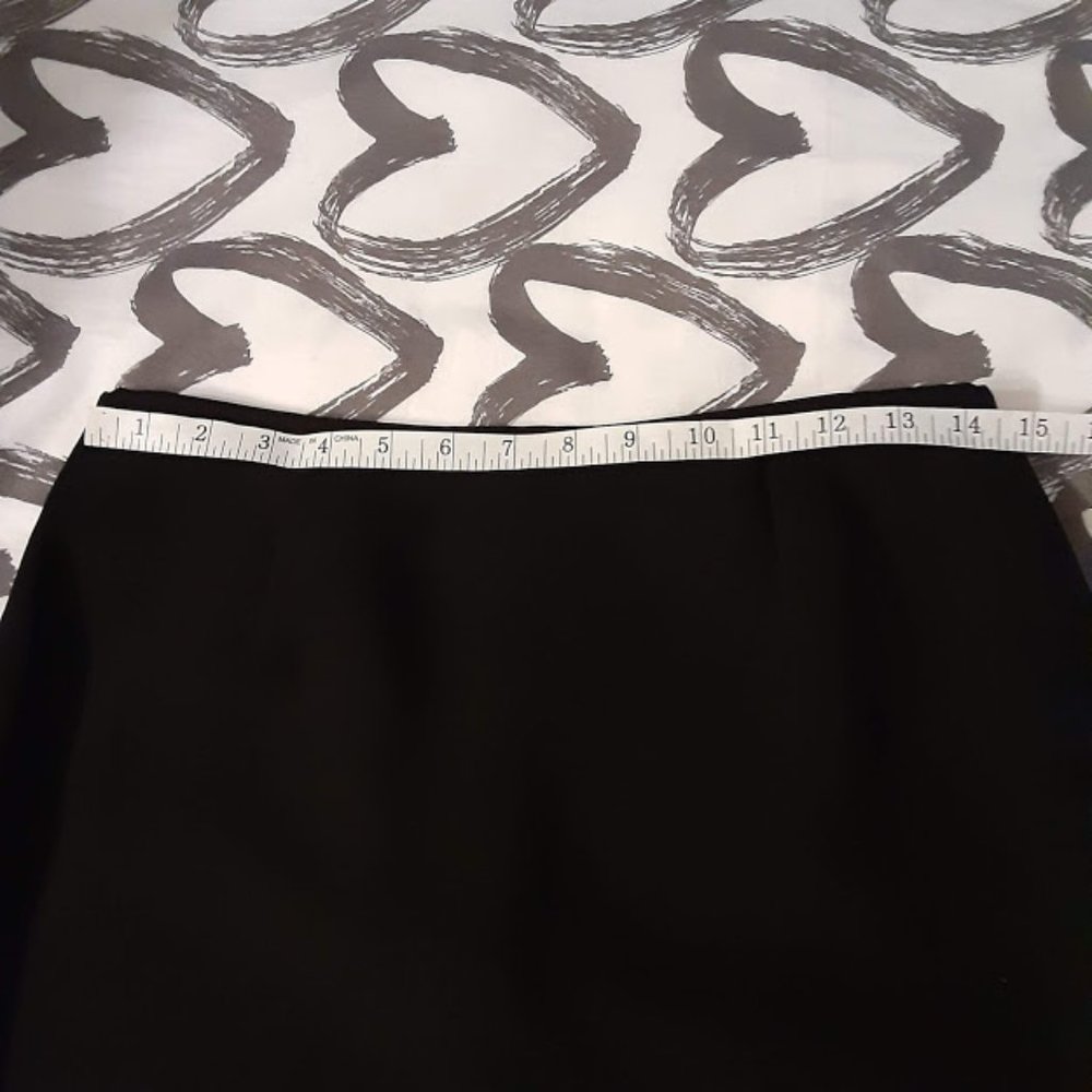 Calvin Klein Pencil Skirt - Picture 6 of 6